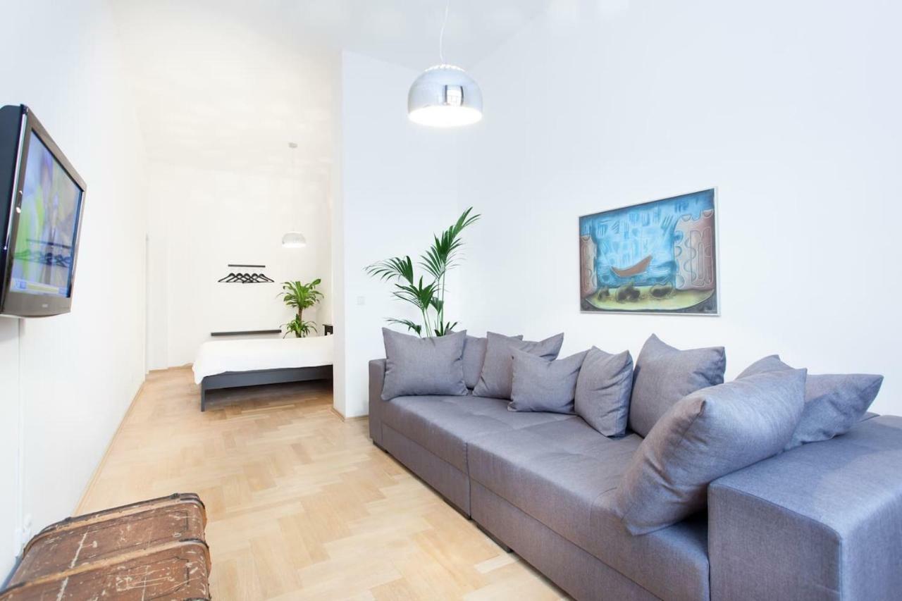 Labyrinth Apartment Берлин Екстериор снимка