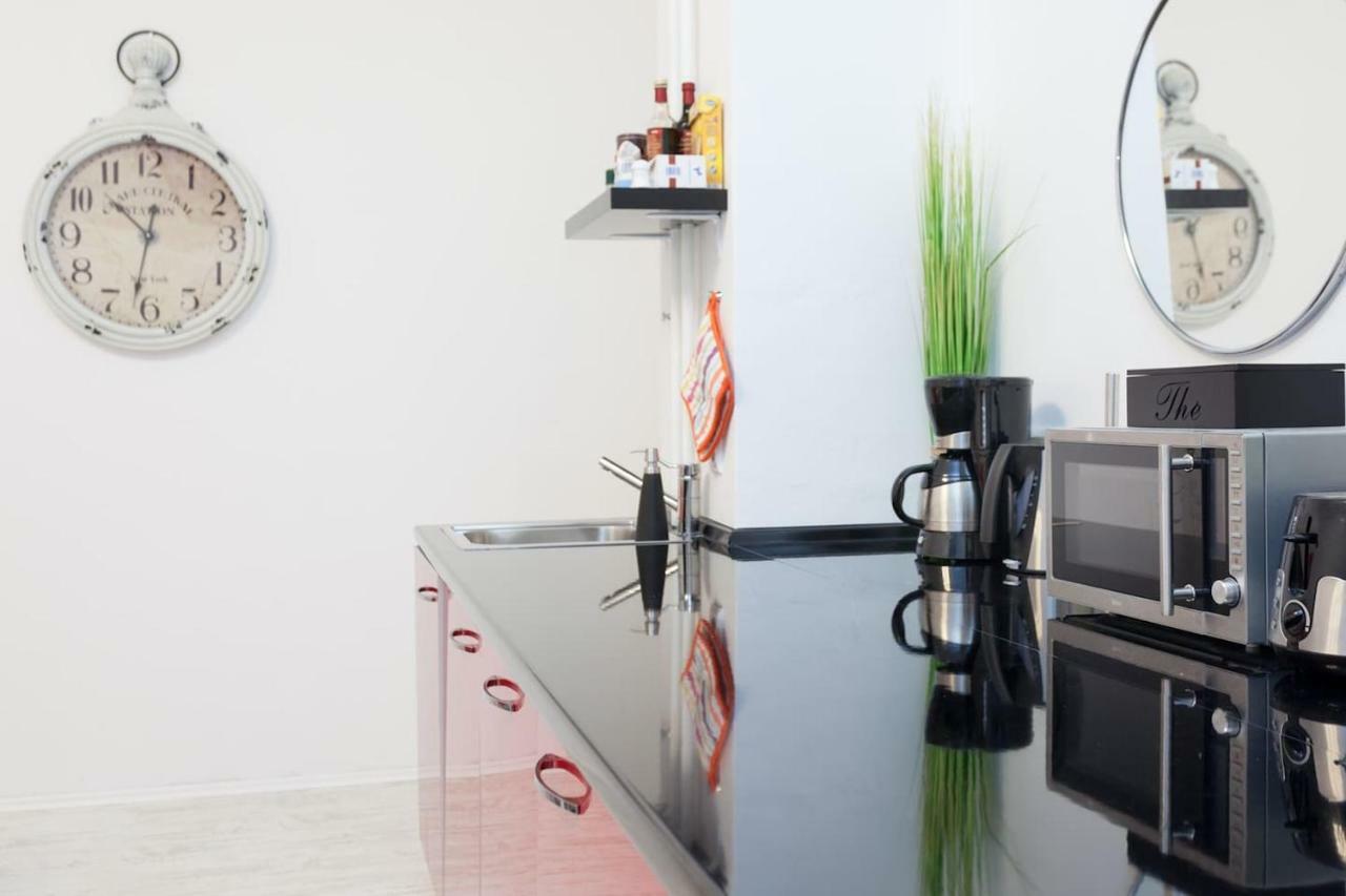 Labyrinth Apartment Берлин Екстериор снимка