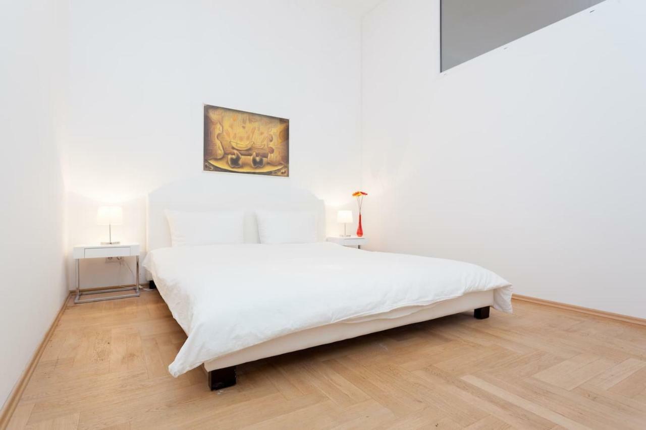 Labyrinth Apartment Берлин Екстериор снимка